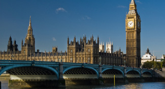 International moving services to UK.